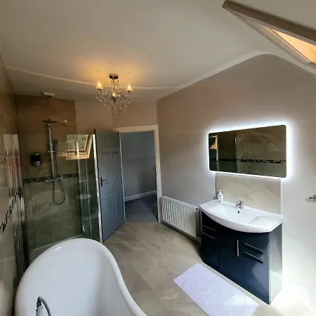 N0 2 Greystones Clock Tower Dom wakacyjny